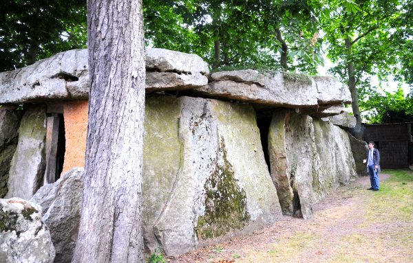 Dolmen de Bagneux in Saumur - inside which we sipped local Saumur wine